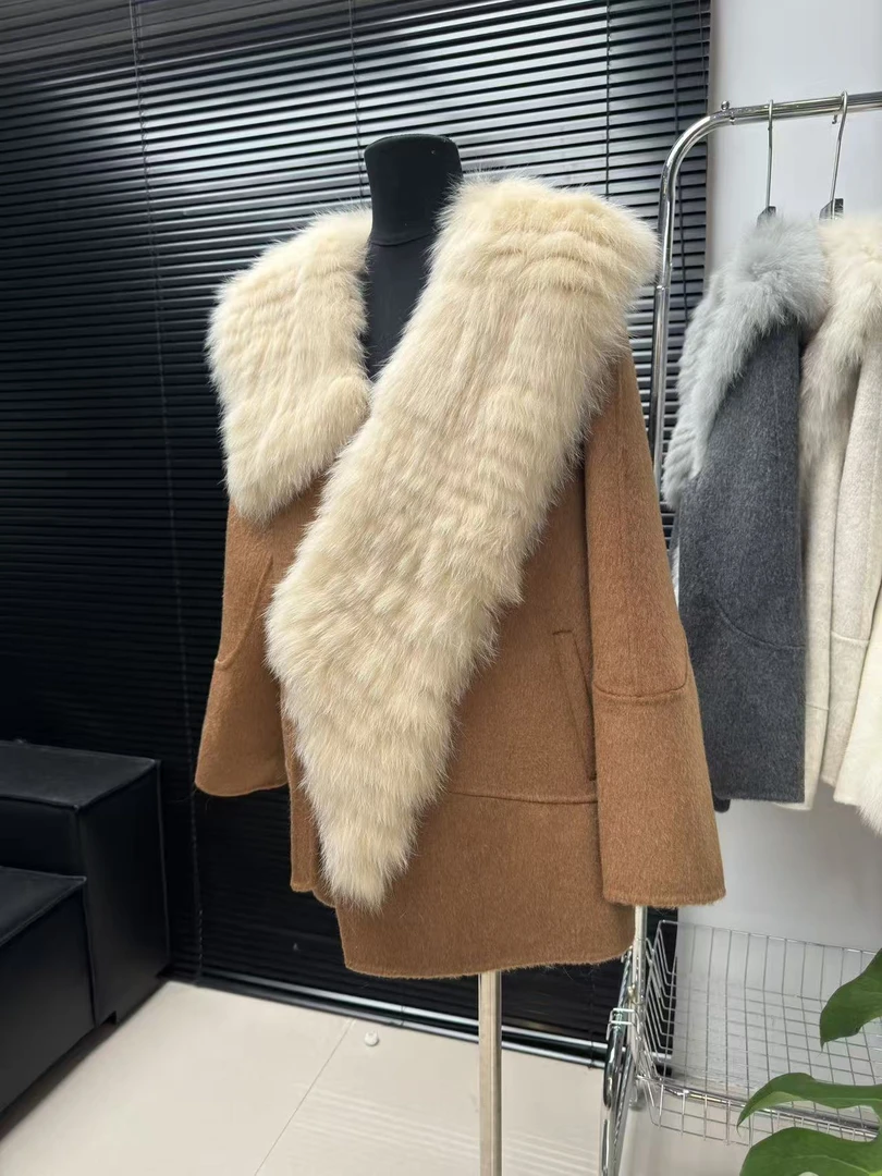 2025秋冬新款双面呢羊毛大衣长款显瘦编织海军Y领皮草大衣