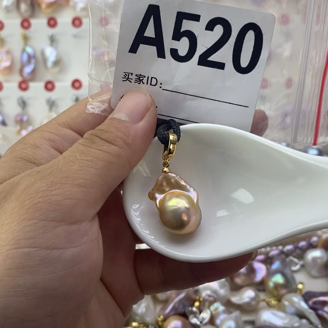 淡水珍珠银S925镶嵌颈饰