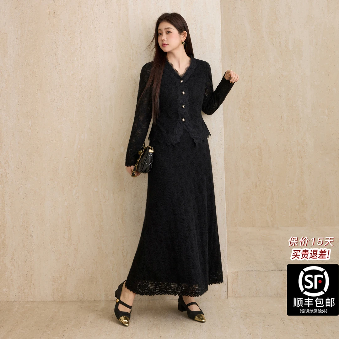 蓝语大码女装法式赫本风黑色秋冬新款重工设计感上衣套装冬服装