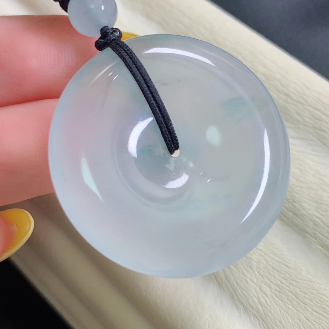 翡翠未镶嵌颈饰扣子