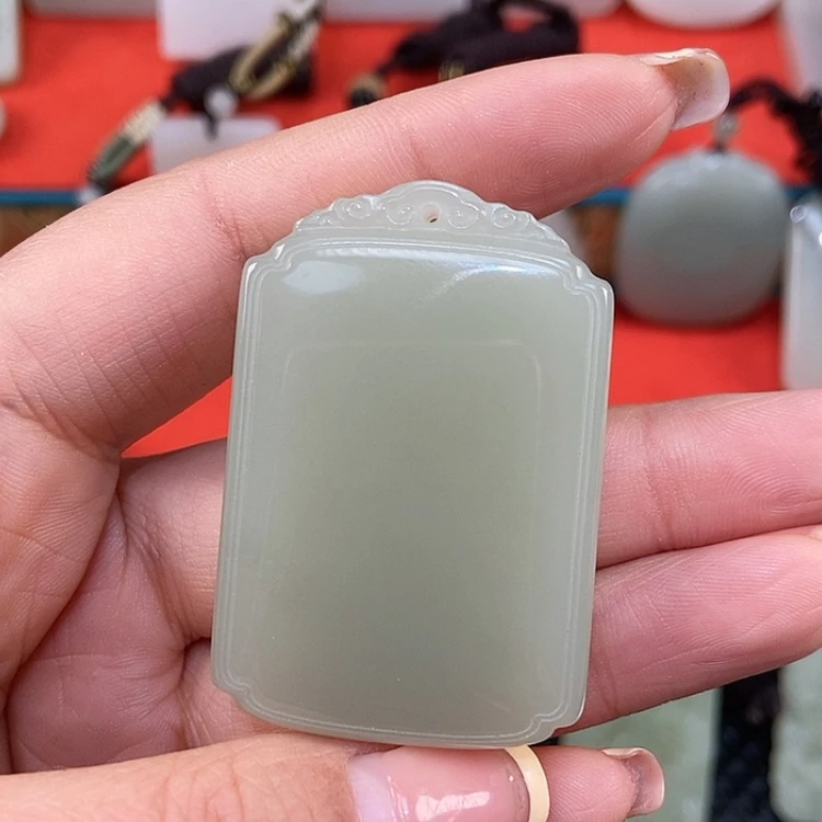 【闪购商品】颈饰未镶嵌和田玉