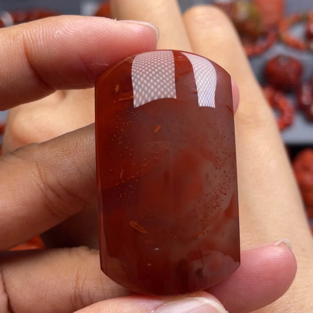 南红玛瑙未镶嵌珠宝奇石无事牌吊坠