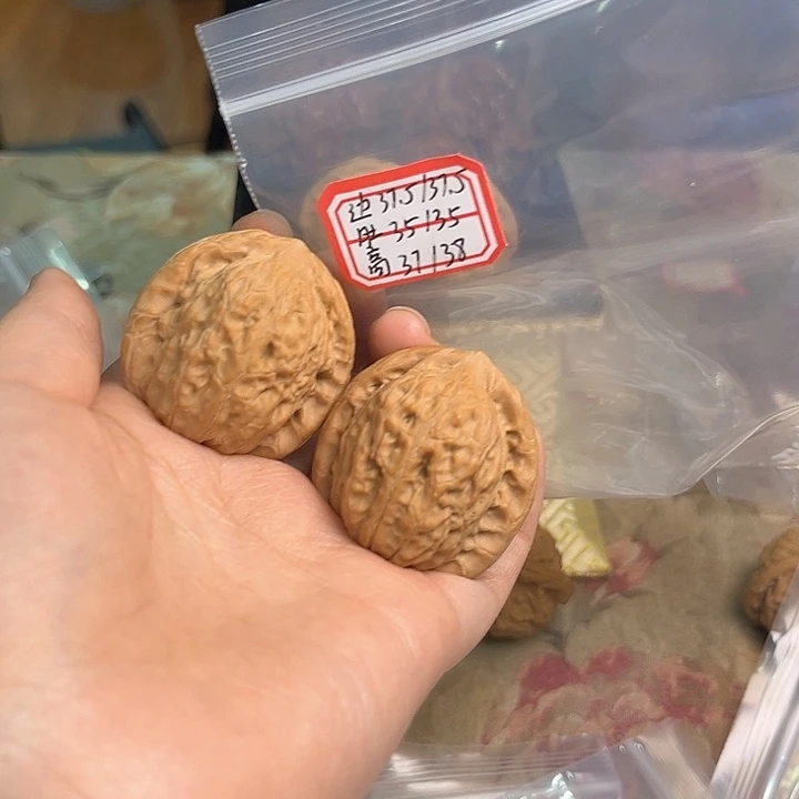 文玩核桃把件非嫁接将军帽