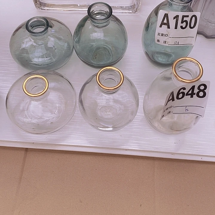 玻璃手工艺品一组三个，二选一