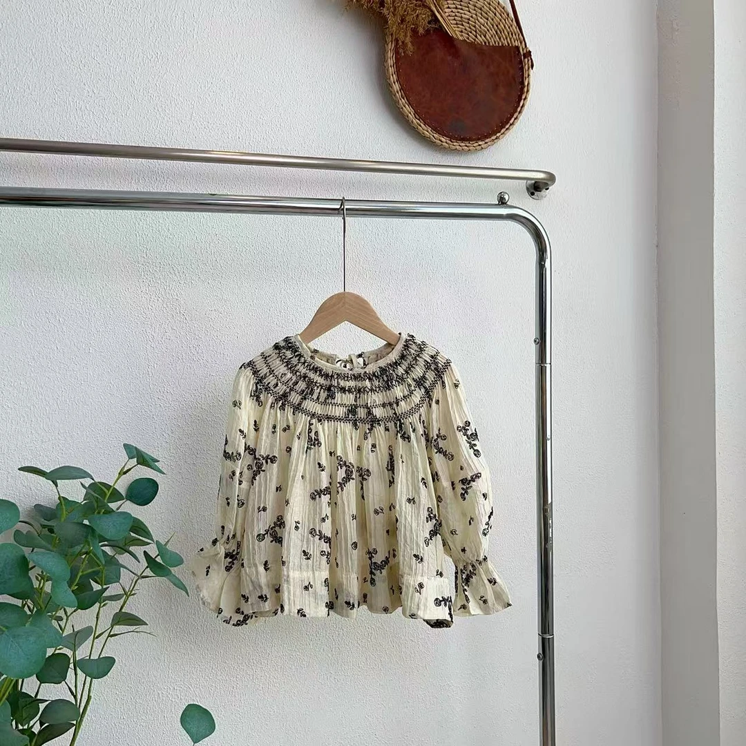 2473帕杏黑组长袖小衫