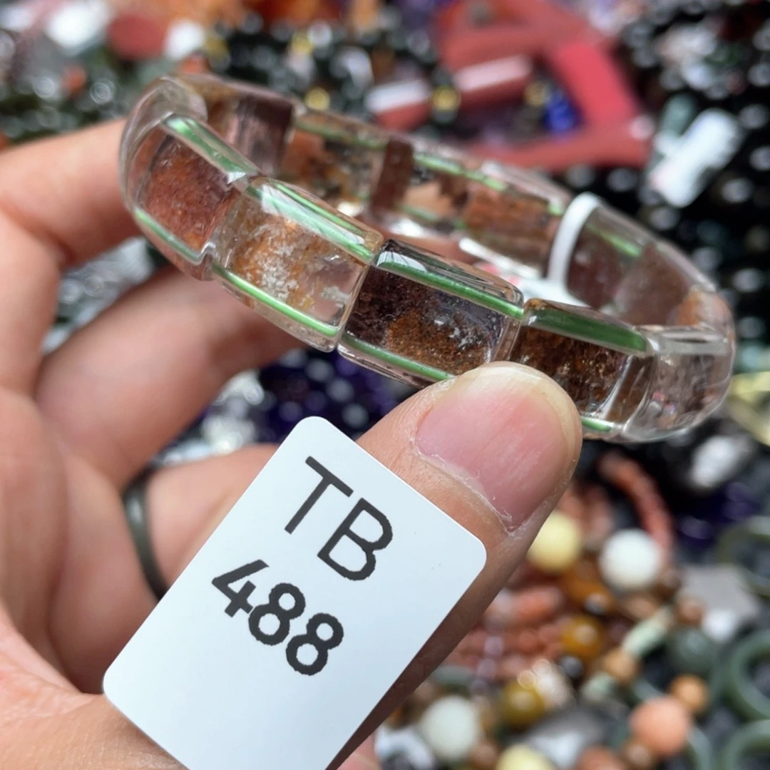 水晶多样性发一只未镶嵌