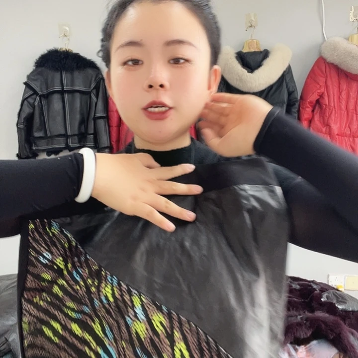 羊羔毛醋酯纤维皮裙皮裙皮裙皮裙