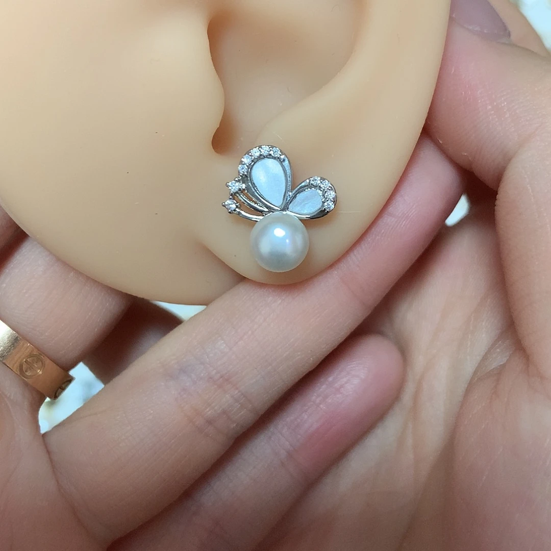 淡水珍珠耳饰合金