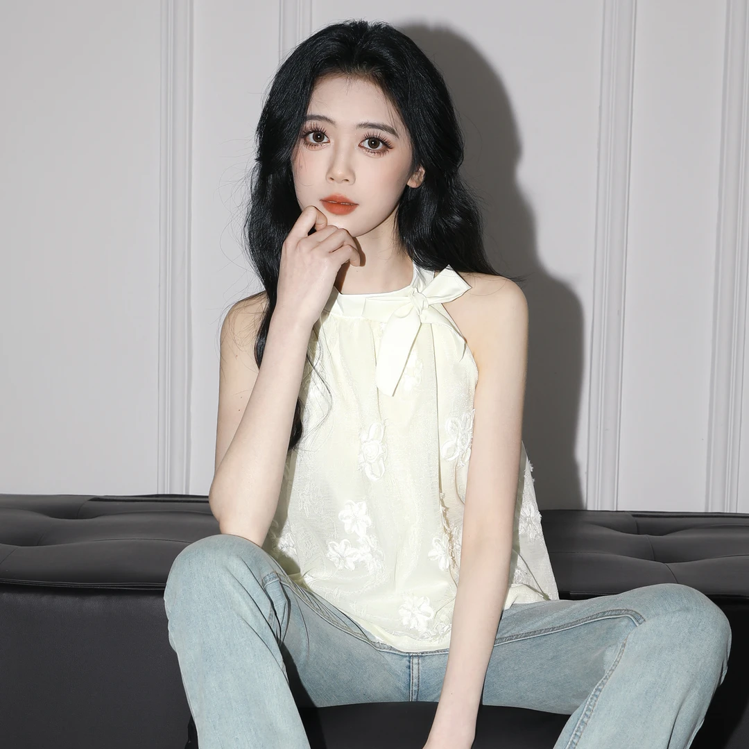 法式挂脖无袖衬衫女夏2025夏季新款蝴蝶结设计感娃娃衫吊带短上衣