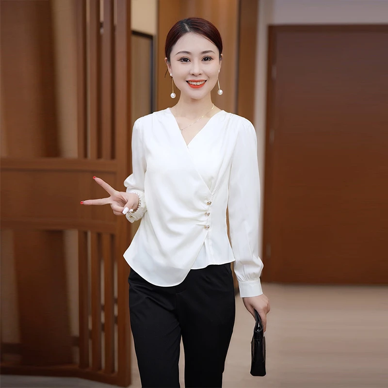 法式高级感洋气V领收腰衬衫女2025年春季新款设计感小众气质上衣