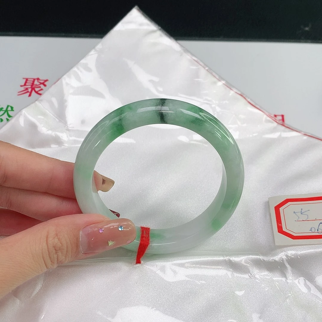 未镶嵌手镯翡翠梁**凉820