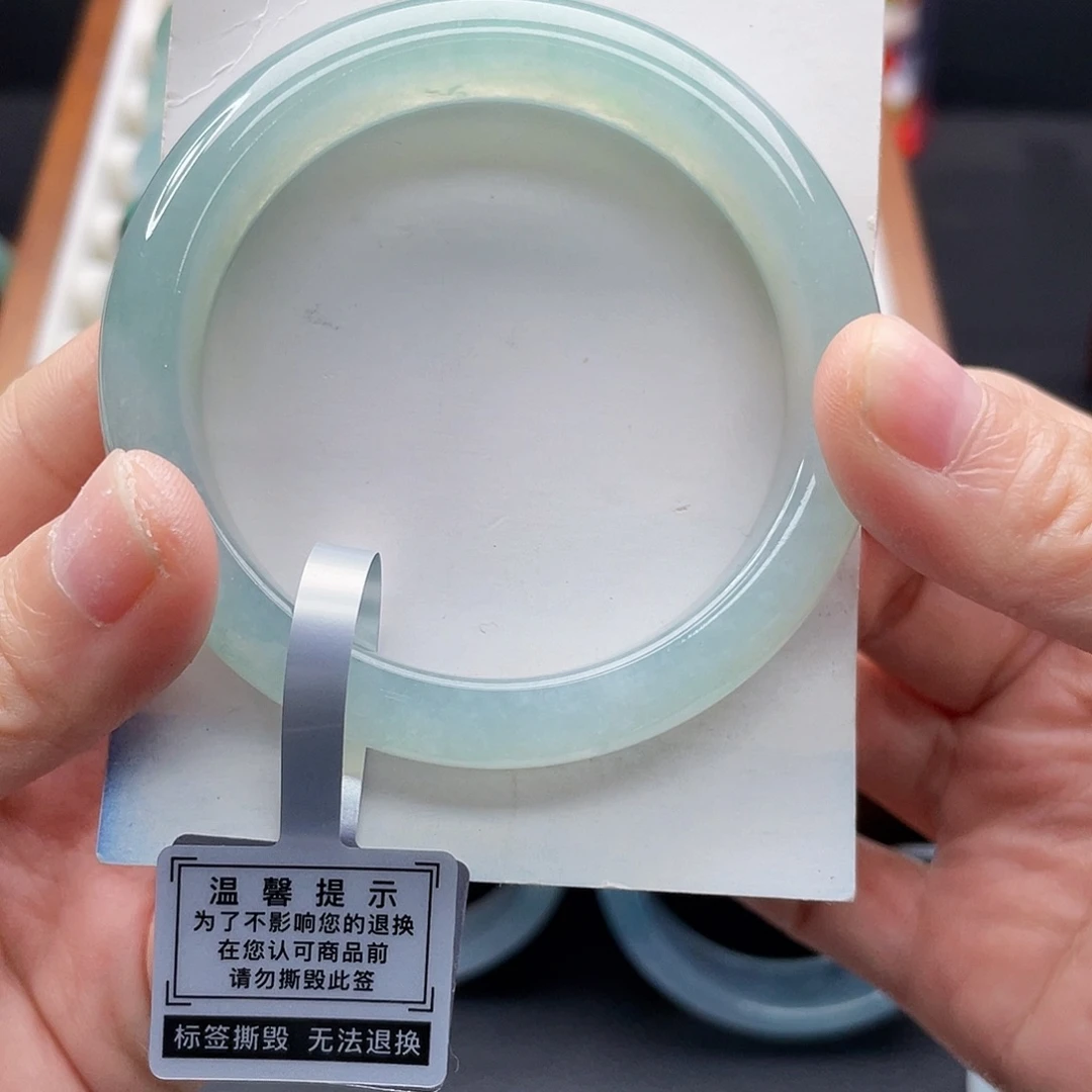 翡翠未镶嵌手镯51.5冰蓝晴