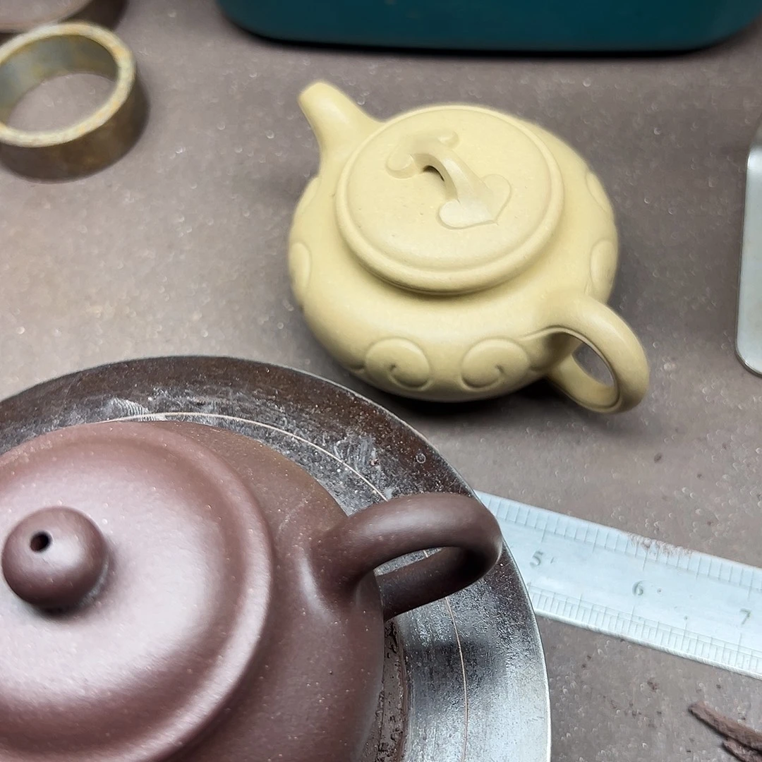 Y***N紫砂茶壶原矿扳手工