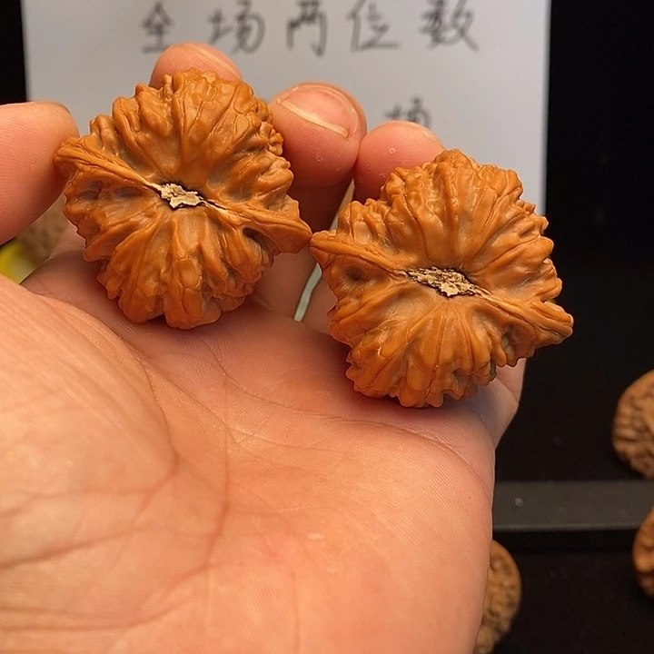 桃核吊坠凹底42尺