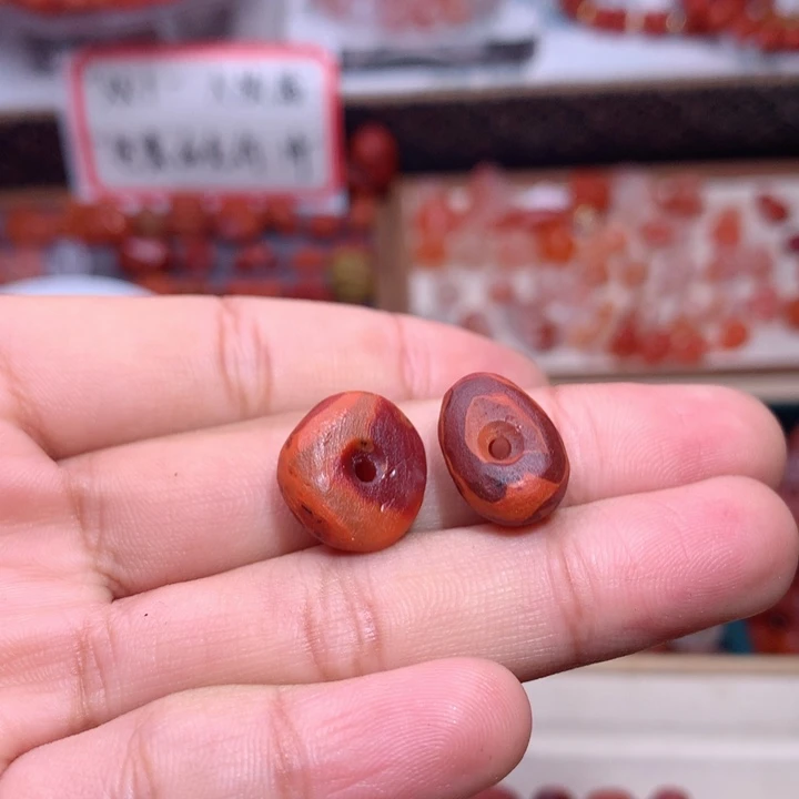 是***啊南红玛瑙未镶嵌南红藏扣