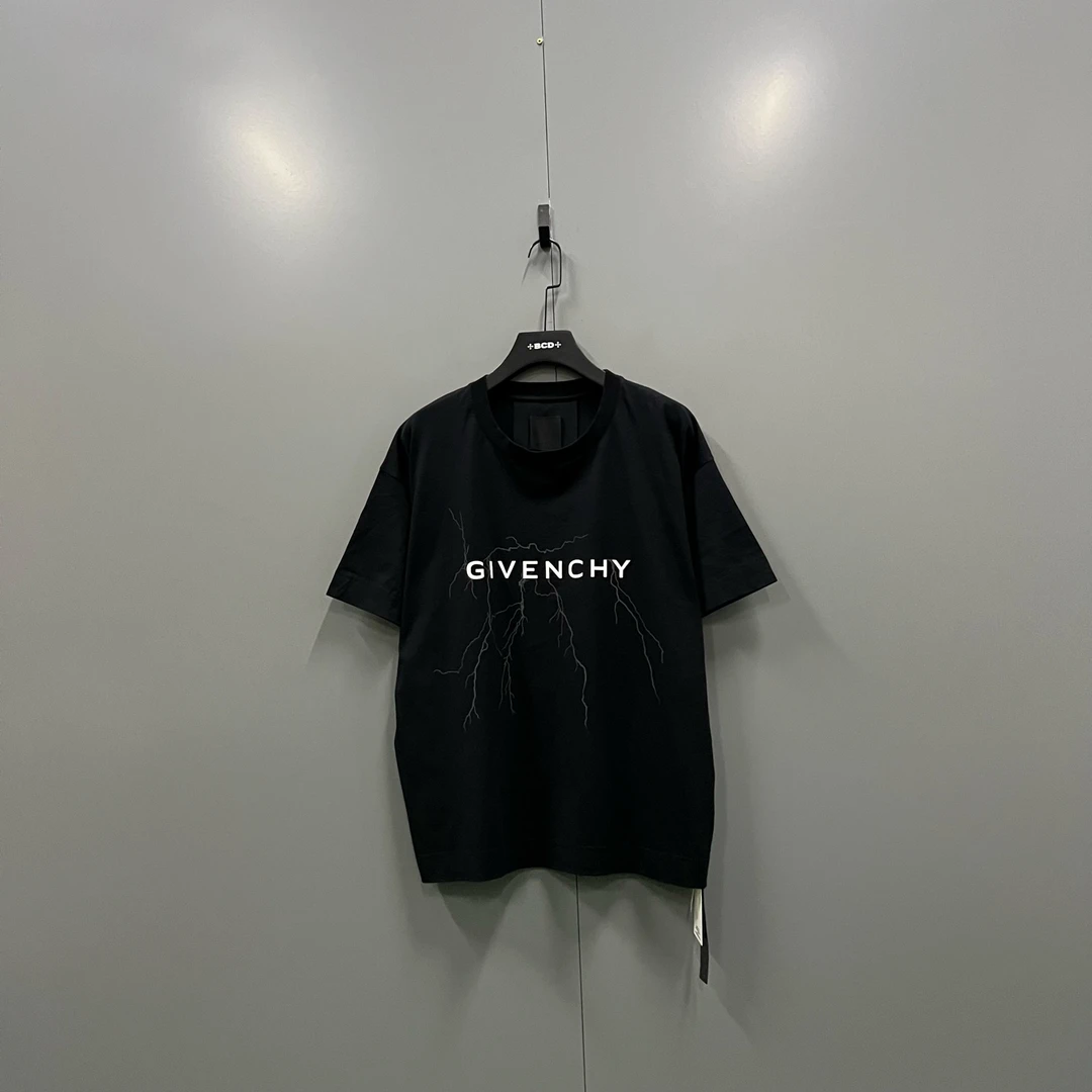 99新 Givenchy/纪梵希 h823  黑色字母闪电短袖 L码 013889
