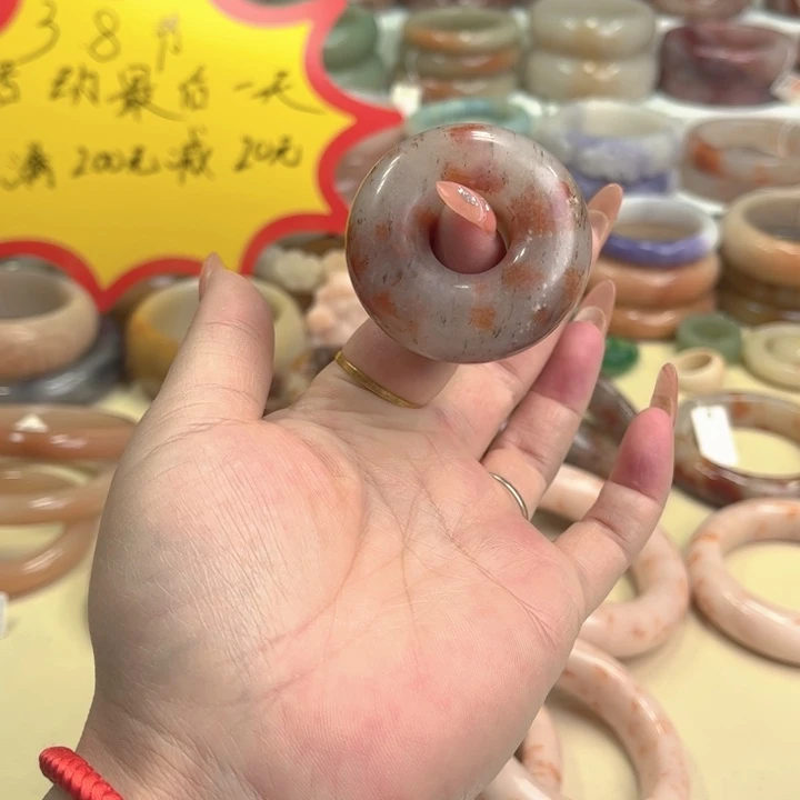 石英质玉手镯未镶嵌可****8