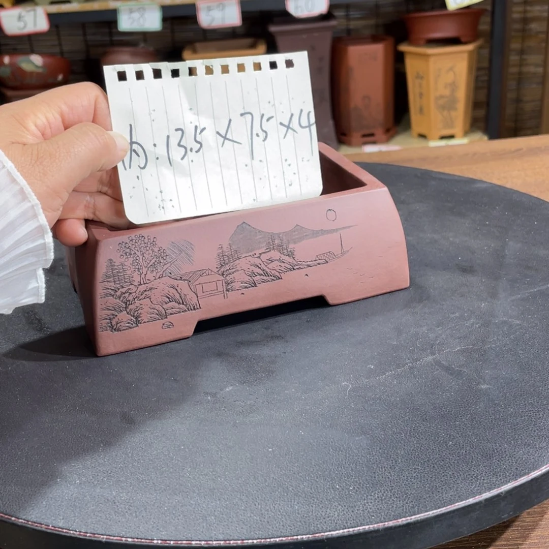 紫砂花盆紫砂花盆在这里