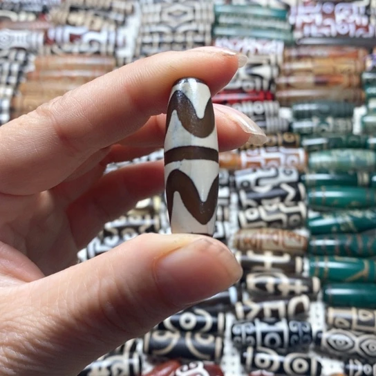 未镶嵌颈饰玛瑙/玉髓