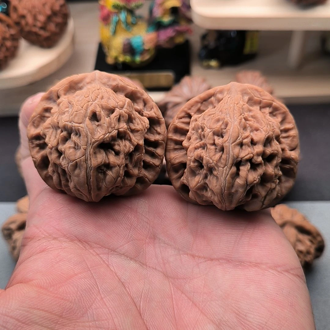 吊坠文玩核桃山地玄武狮子头45尺