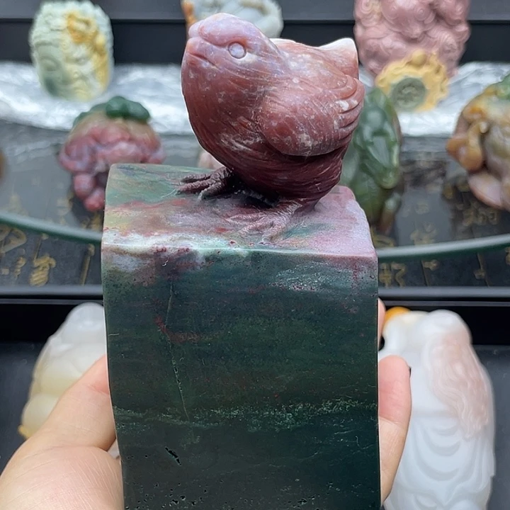 石英质玉未镶嵌摆件