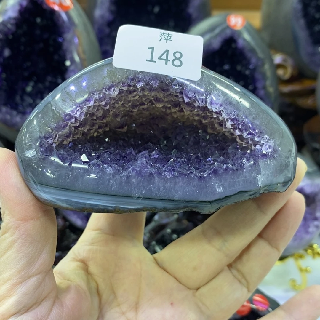 未镶嵌水晶大型摆件（非配饰）