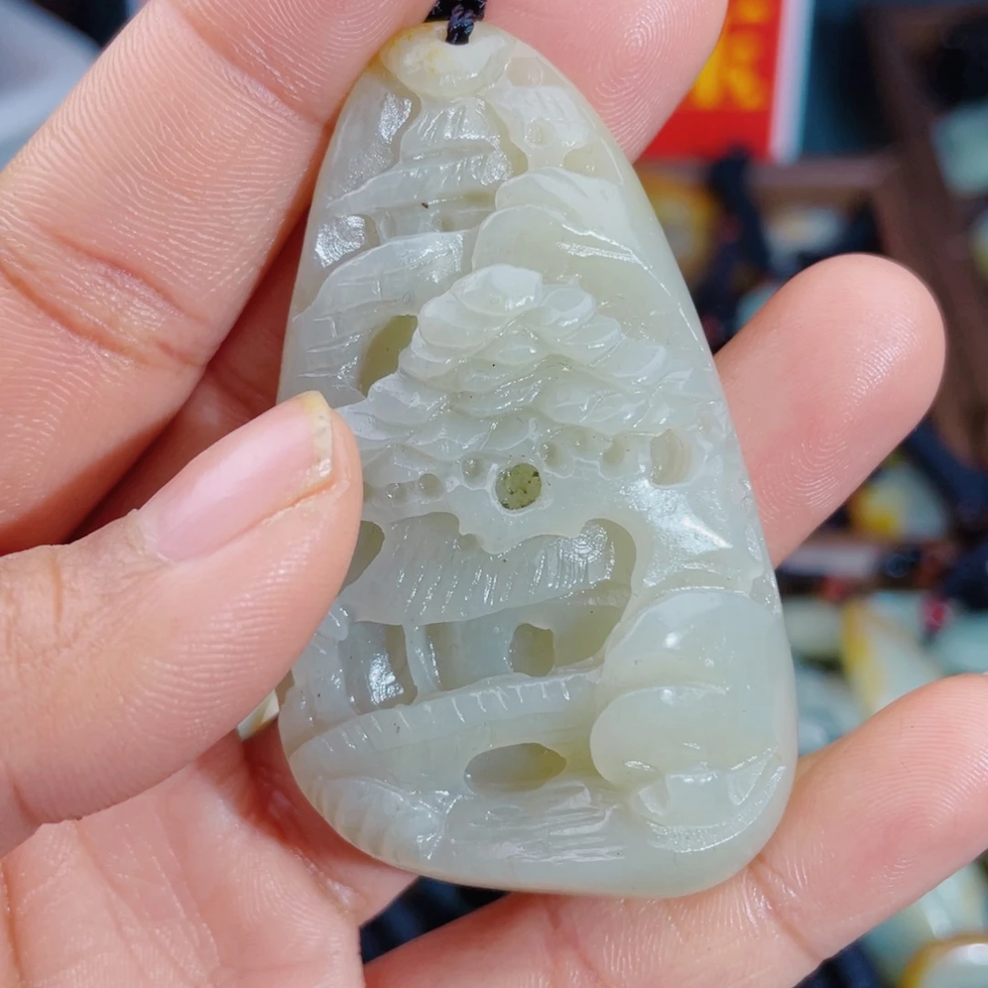 和田玉未镶嵌颈饰