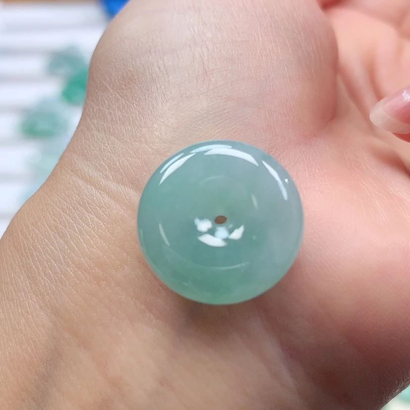 【闪购商品】翡翠未镶嵌吊坠(不含链)18.8/6.3