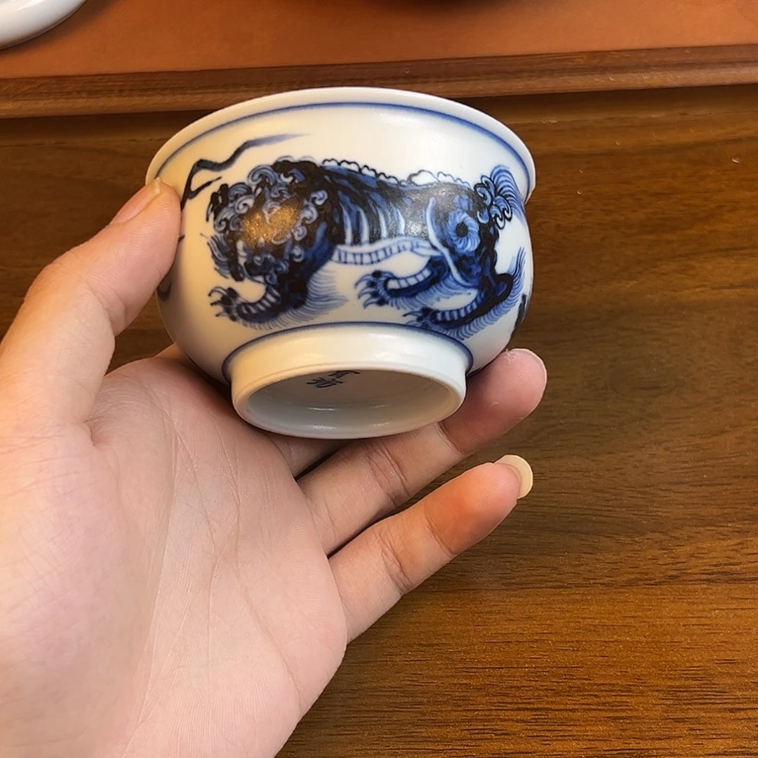 用****0问青坊柴窑狮子杯