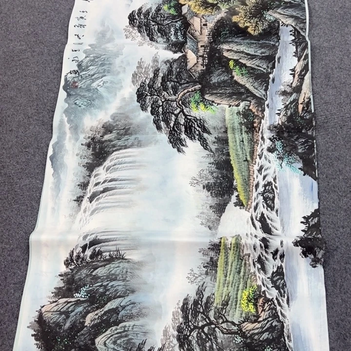 横款福利待遇都不错哦