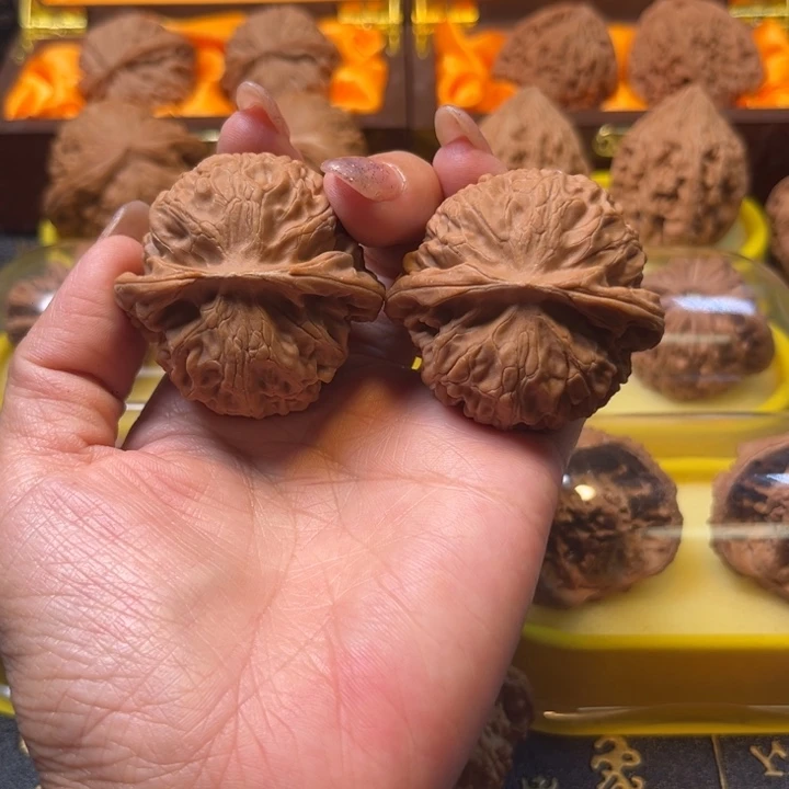吊坠文玩核桃奉**在45宫灯