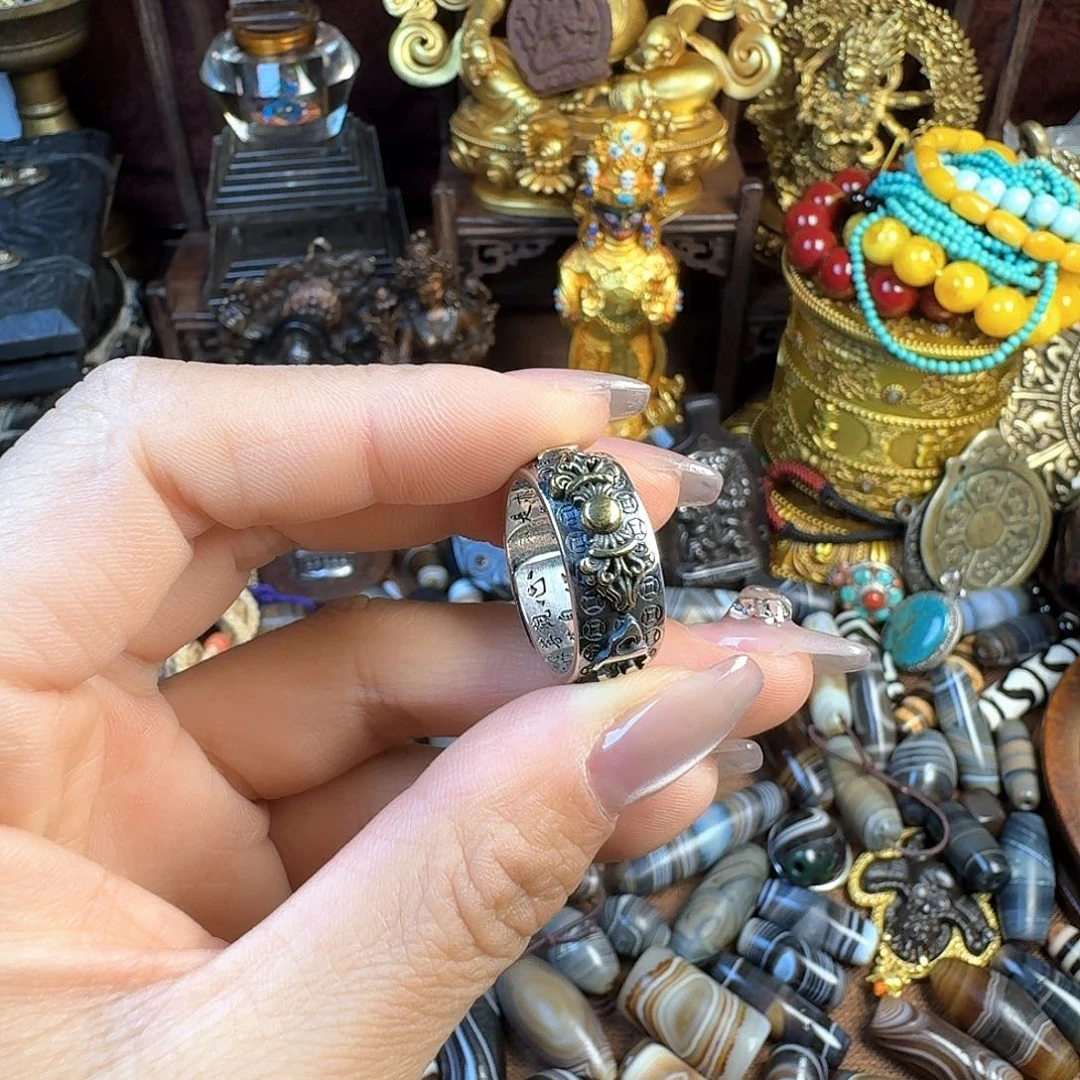 泥塑扎西德勒独特设计