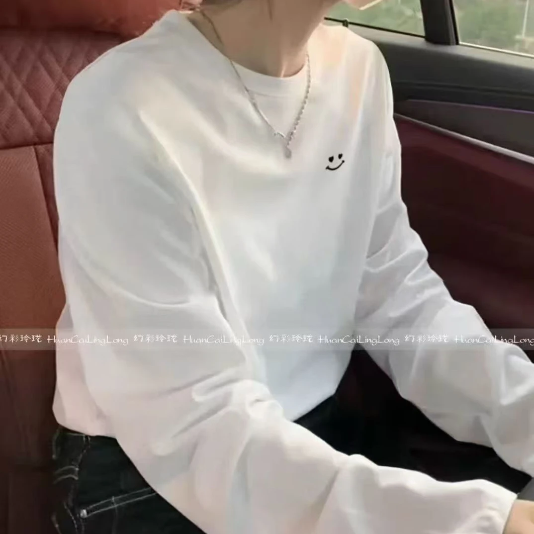 WTT-8919 T恤笑脸刺绣建筑长袖网红印花常规百搭白色圆领常规款