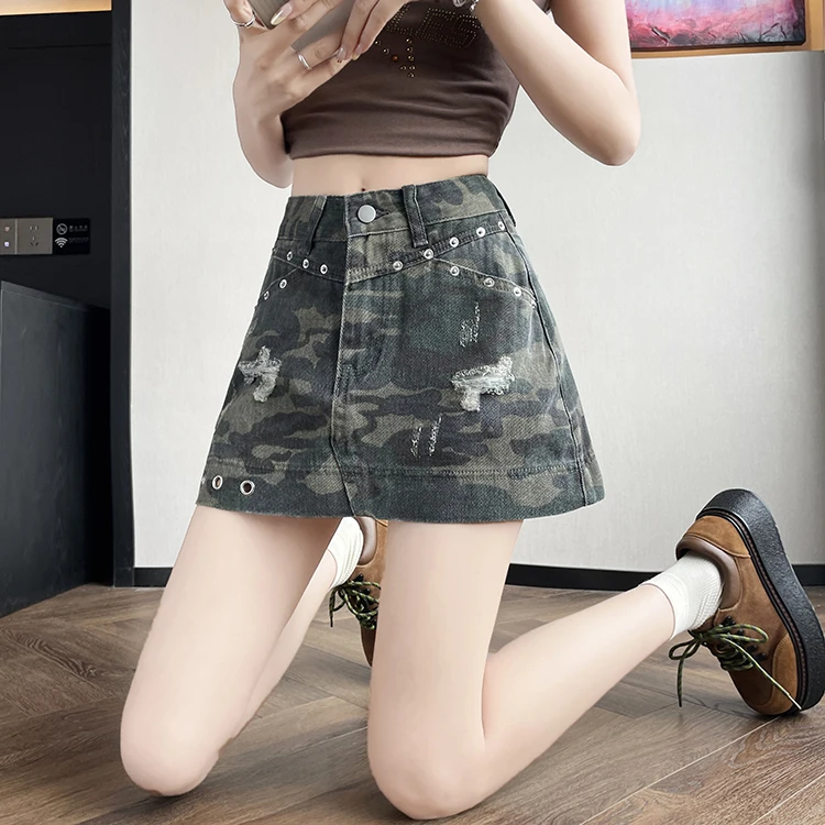 破洞迷彩裙女夏季2025年新款高腰显瘦小个子辣妹半身包臀牛仔短裙