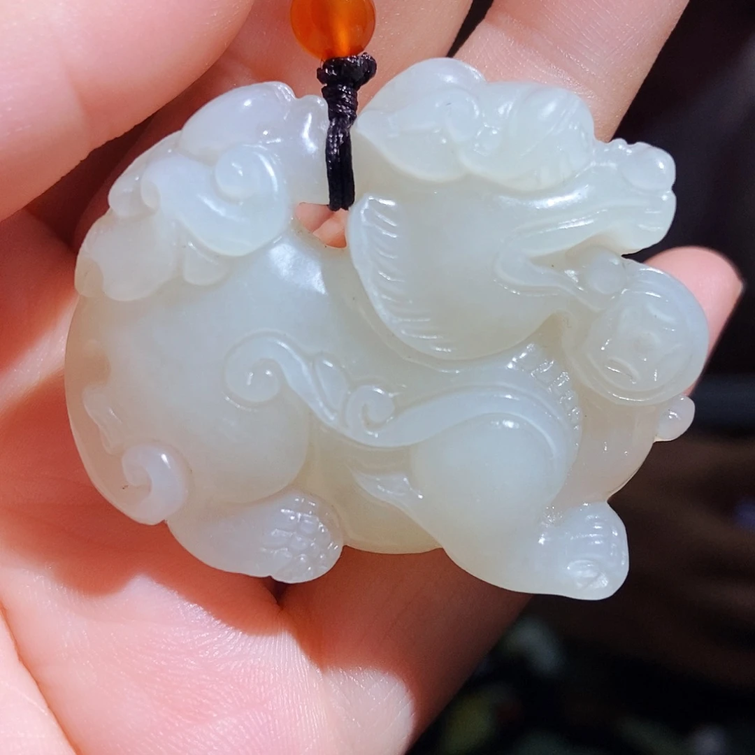 颈饰未镶嵌和田玉