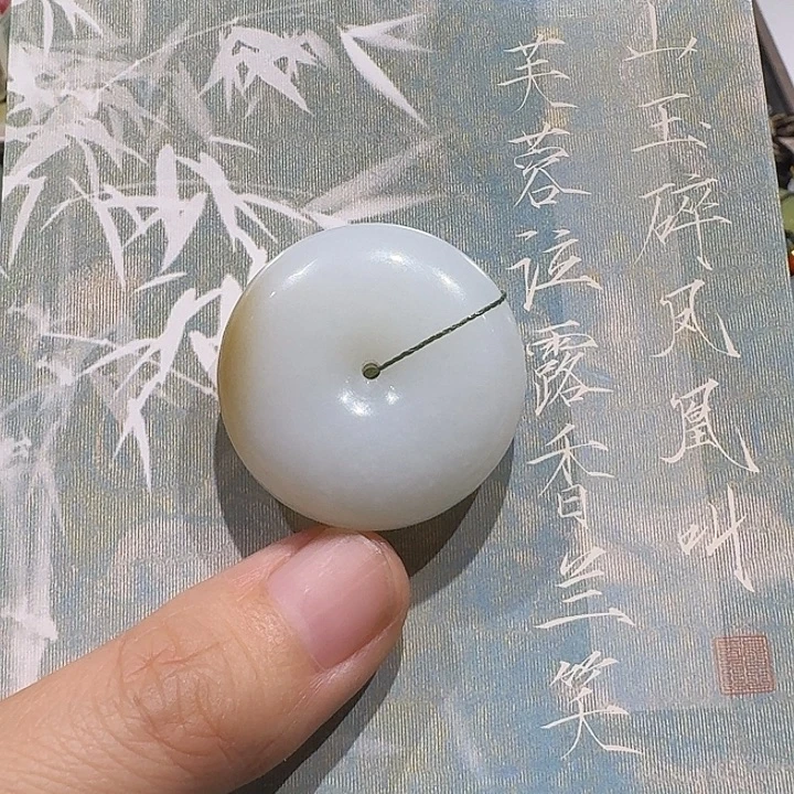 S***ྉ颈饰未镶嵌和田玉