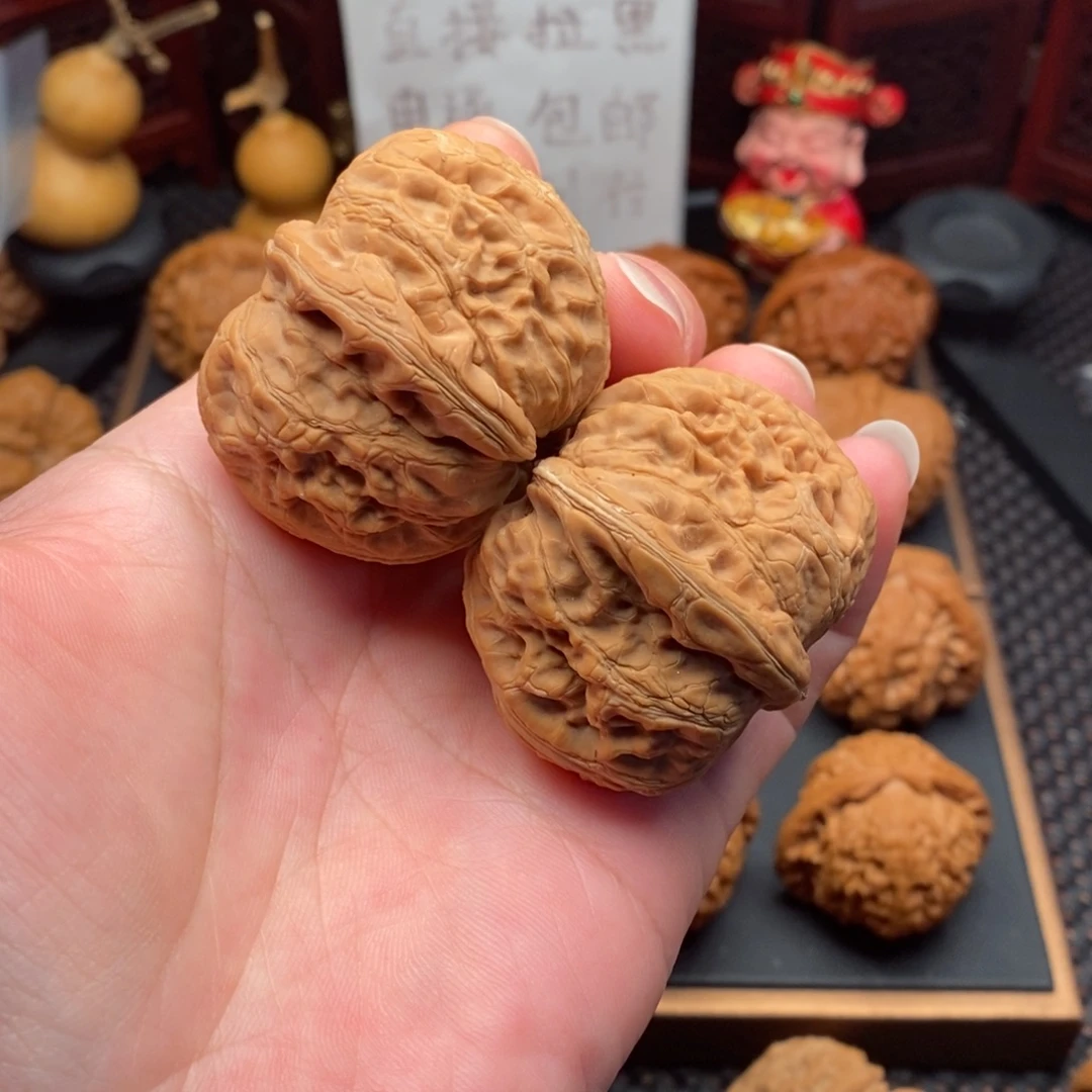 文玩核桃把件46尺白茬元宝