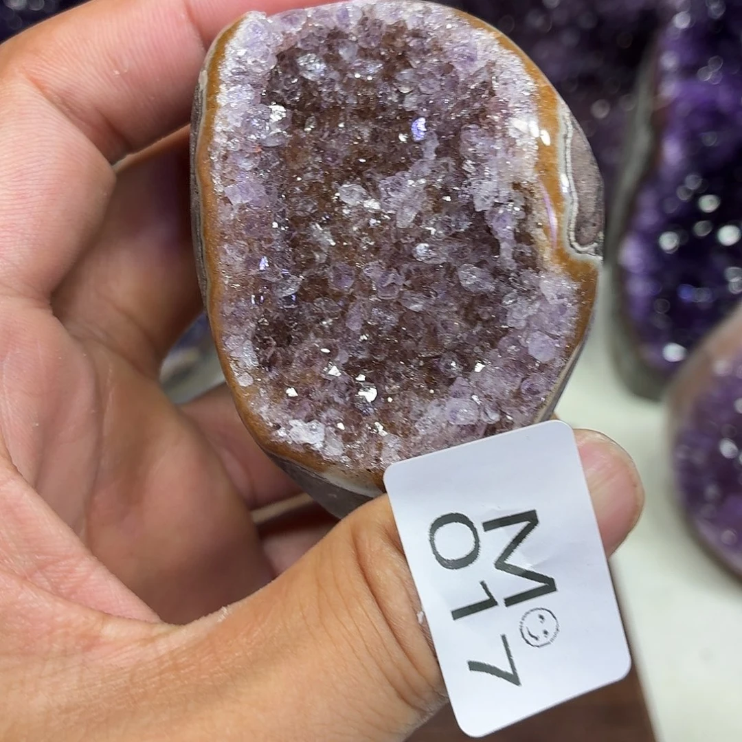 未镶嵌水晶大型摆件（非配饰）