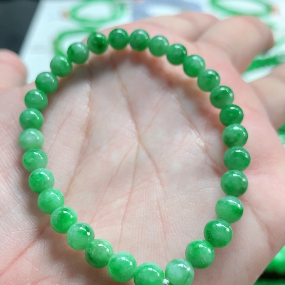 翡翠未镶嵌手链翡翠