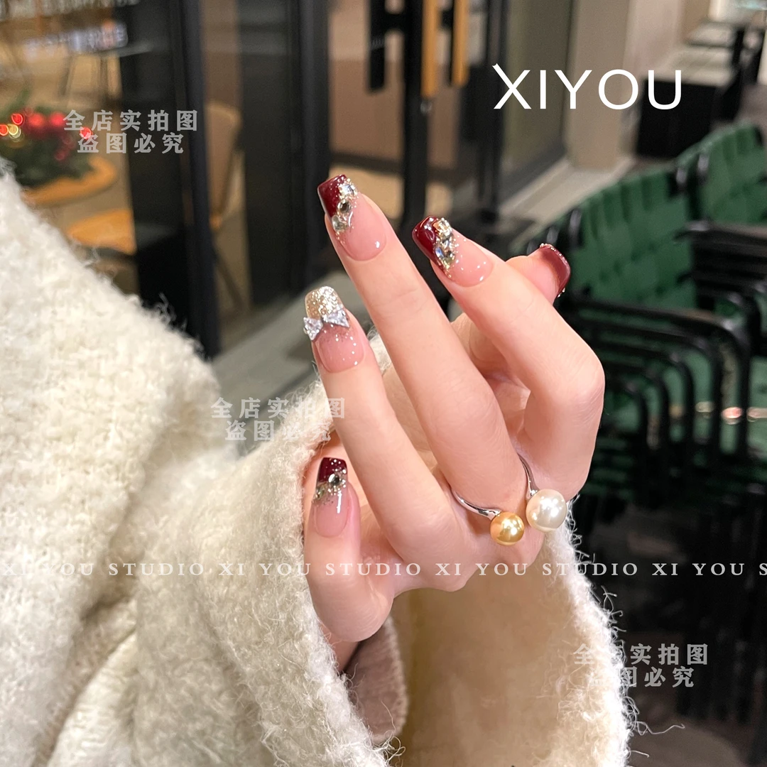 【深冬酒红】纯手工穿戴甲满钻爆闪锆石蝴蝶结红色新年款美甲