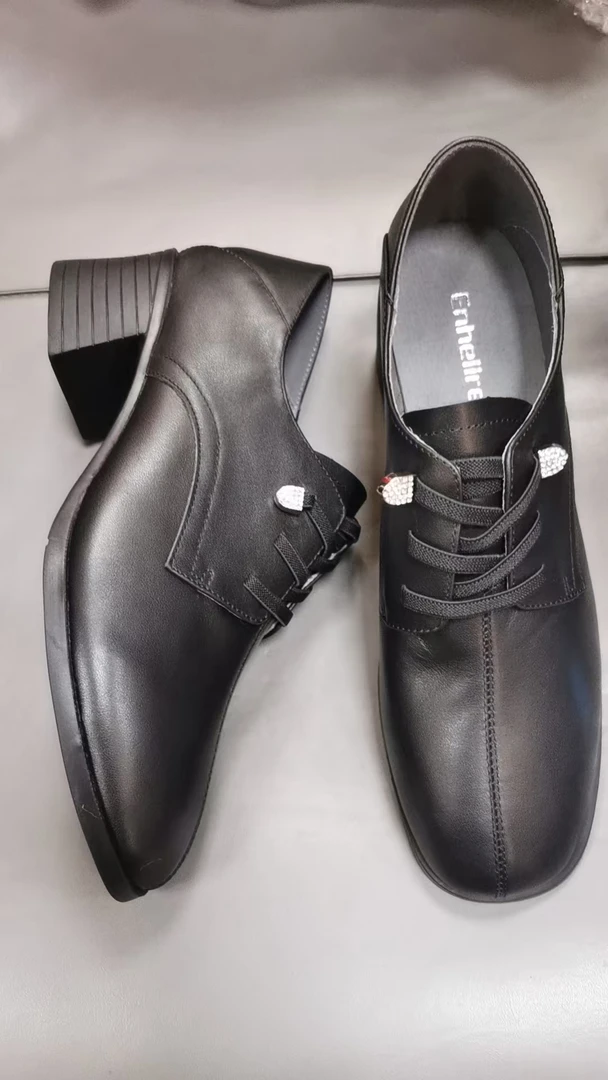 茹茹时装西装小皮鞋