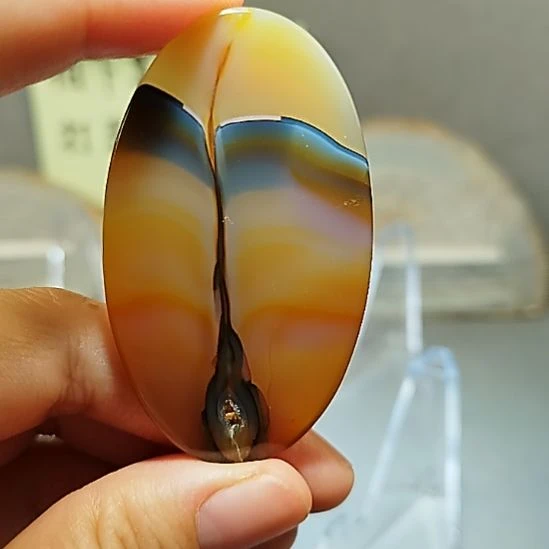 玛瑙/玉髓未镶嵌颈饰笑脸