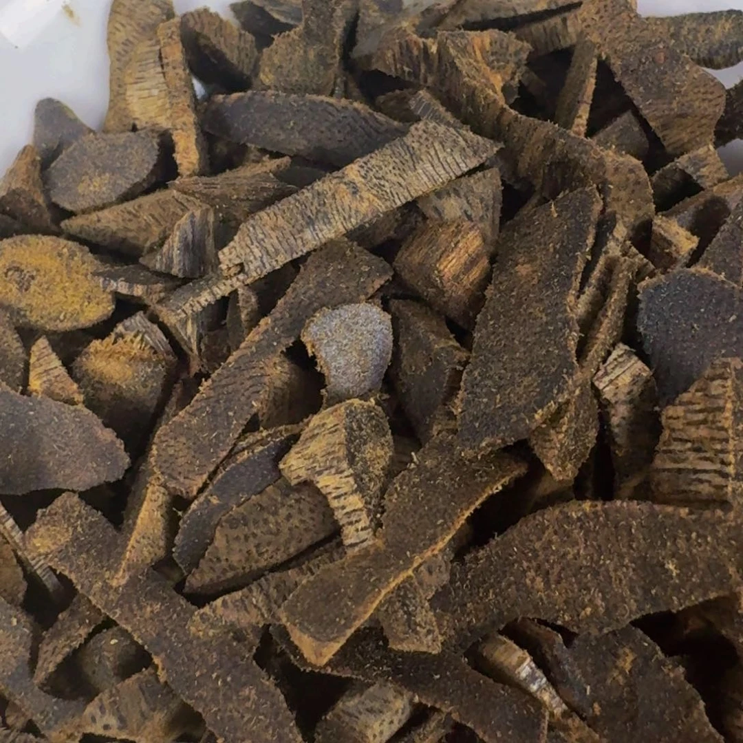 沉香碎屑沉香透顶绿高油碎料50克