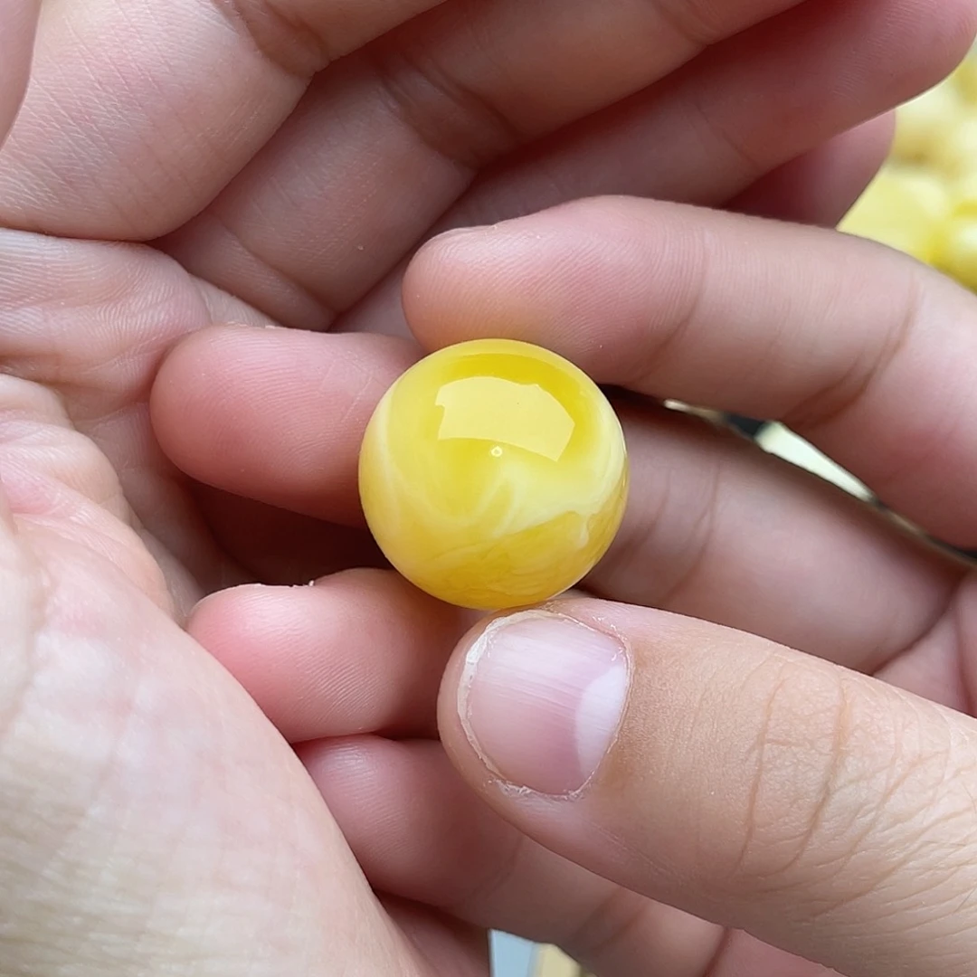 裸石琥珀未镶嵌蜜蜡圆珠梦卡二零