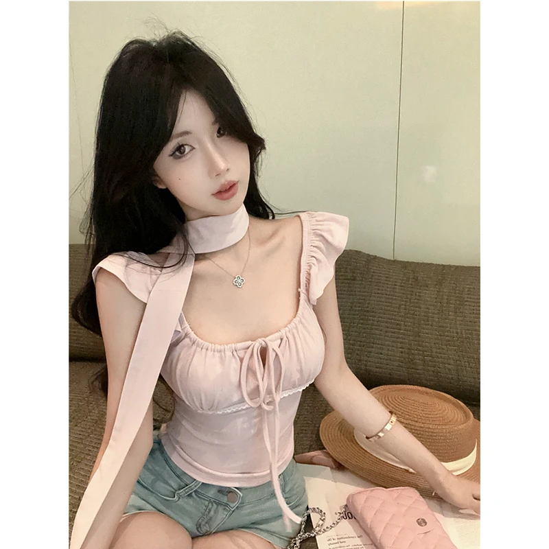 纯欲风少女系带蕾丝拼接小飞袖围脖T恤收腰显瘦上衣+短款裤子套装