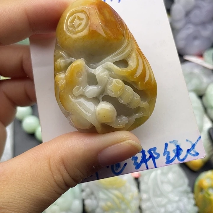 翡翠未镶嵌颈饰天然翡翠