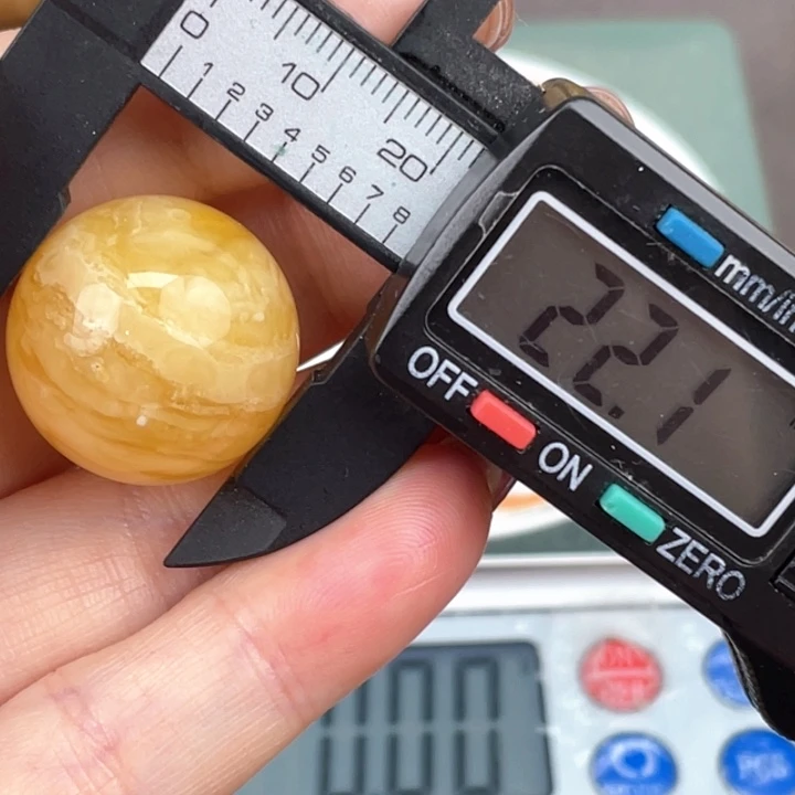 琥珀裸石未镶嵌微瑕747