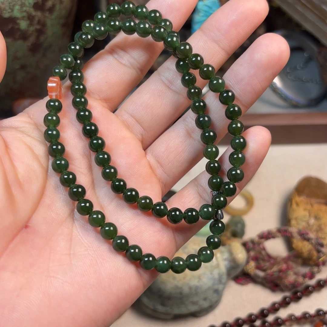 和田玉颈饰未镶嵌七****忆