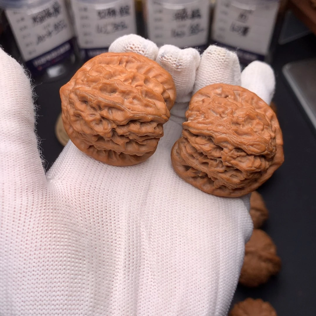 文玩核桃吊坠40,5龙脉