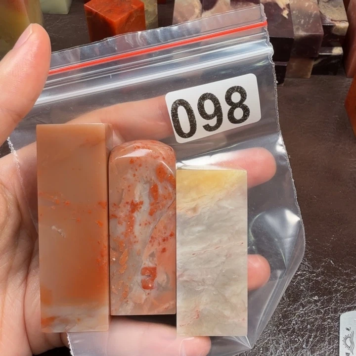 泰***斗老挝石印石老挝石
